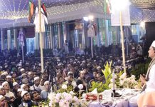 আওলিয়াগণ ধনী-দরিদ্র, ধর্ম-বর্ণ ও উঁচু-নিচু শ্রেণির মধ্যে বৈষম্য করেন না