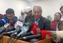 লেভেল প্লেয়িং ফিল্ড না থাকলে অভিযোগ করতে পারছে কীভাবে?