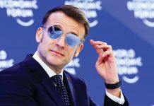 গুণ্ডামির কাছে মাথা নত করি না আমরা