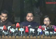 বিএনপির মবের মুখে দ্বৈত নাগরিকত্ব নিয়ে ইসি সুস্পষ্ট অবস্থান নেয়নি : নাহিদ