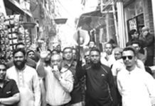 দক্ষিণ হালিশহরে জামায়াত প্রার্থী শফিউল আলমের গণসংযোগ