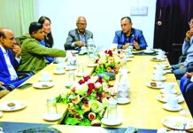 প্রিমিয়ার ইউনিভার্সিটি পরিদর্শনে জাপানের প্রতিনিধি দল