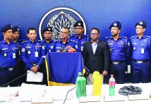 যেসব অস্ত্র উদ্ধার হয়নি সেগুলো কেউ বের করার সাহস পাবে না : ডিআইজি