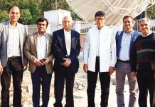 ৫ শিক্ষাবিদের সঙ্গে চবি উপাচার্যের ওশান স্যাটেলাইট গ্রাউন্ড স্টেশন পরিদর্শন