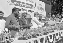 সীতাকুণ্ডে ইত্তিহাদ ফাউন্ডেশনের মেধা বৃত্তি পরীক্ষার পুরস্কার বিতরণ