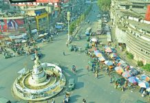 ৪ দিনের ছুটিতে বিপুল মানুষ গেছে গ্রামে, নগর ফাঁকা