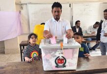 ভোট উৎসবে ক্রীড়াঙ্গনের তারকারা