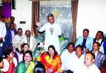 যেখানে যাচ্ছি অভূতপূর্ব সাড়া পাচ্ছি : খসরু