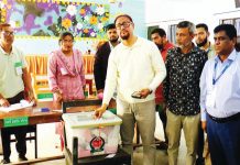 বহু বছর পর মুক্ত পরিবেশে ভোট দিতে পারছি : মেয়র