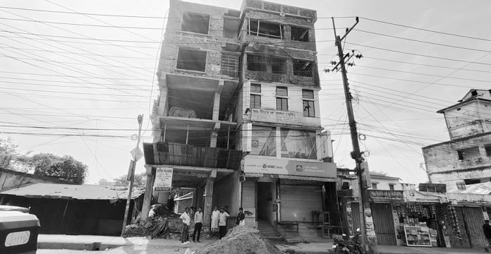 Patiya Risky Highrigh Building