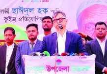 একটি দল নারীদের ঘরে আবদ্ধ করে রাখতে চায়