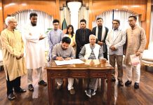 জুলাই সনদে স্বাক্ষর করল এনসিপি, ধন্যবাদ দিলেন প্রধান উপদেষ্টা