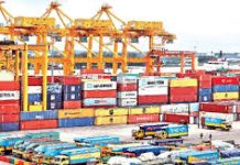 বন্দরের কার্যক্রমে স্থবিরতা