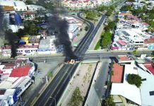 মেক্সিকোর শীর্ষ মাদক কারবারি নিহতের পর প্রতিশোধমূলক হামলা