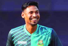 ৬ কোটি ৪৪ লাখ রুপিতে লাহোর কালান্দার্সে মোস্তাফিজ