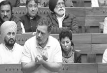 ‘দেশ বিক্রি করে দিতে লজ্জা করল না?’ মোদিকে রাহুলের প্রশ্ন