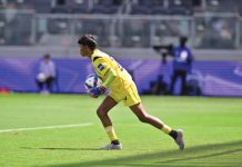 গোলপোস্টে মিলিতে মুগ্ধ কোচ