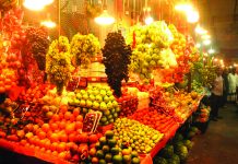 রমজানে বাড়ছে বিদেশি ফলের দাম