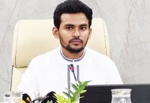 সাবেক উপদেষ্টা আসিফ মাহমুদের ব্যাংক হিসাব তলব