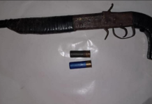 রাউজানে র্যাব দেখে অস্ত্র ফেলে পালাল সন্ত্রাসীরা