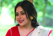 এবার সুপারস্টারের স্ত্রীর চরিত্রে ভাবনা