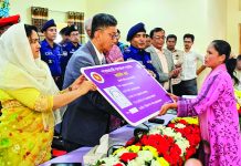 লামায় ১ হাজার ৯৭ পরিবার পেল ফ্যামিলি কার্ড