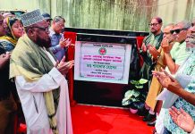 মানসম্মত উন্নয়নে কোনো আপস নয় : মেয়র