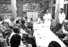 চান্দগাঁও বাহির সিগনাল বড়ুয়া পাড়ায় উঠান বৈঠক