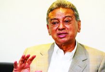 রাজনীতিবিদ বা বিচারক নয়, ইতিহাস রচনার দায়িত্ব ইতিহাসবিদদেরই নিতে হবে : খসরু