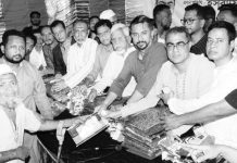 মাদারবাড়ীতে ২ হাজার পরিবারের মাঝে ঈদসামগ্রী বিতরণ