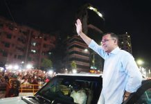 নেতাকর্মীদের সাধারণ মানুষের পাশে দাঁড়ানোর আহ্বান