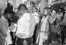 পটিয়ায় মহাসড়কে ভ্রাম্যমাণ আদালত, ৩ বাসকে জরিমানা