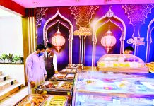 পেনিনসুলায় ইফতার থেকে সাহরিতে বৈচিত্র্যের ছোঁয়া