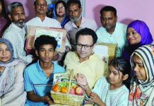 শহীদ ফারুকের পরিবারে তারেক রহমানের উপহার পৌঁছে দিলেন সাঈদ আল নোমান