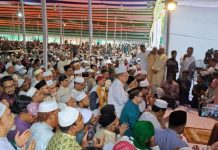 চট্টগ্রামে ঈদের জামাতে মানুষের ঢল, সম্প্রীতি ও সহমর্মিতার বার্তা