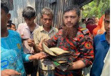 চুলার আগুনে পুড়ল চার পরিবারের ঘর, অক্ষত পবিত্র কোরআন