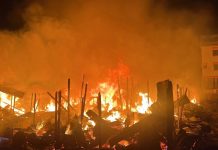 দীঘিনালায় আগুনে পুড়ে গেছে ৩৫ দোকান