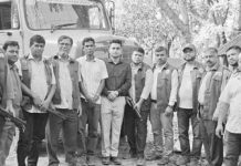 মীরসরাইয়ে বালুভর্তি দুটি ট্রাক জব্দ