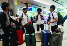 সিঙ্গাপুর পৌঁছে বিশ্রামে হামজারা