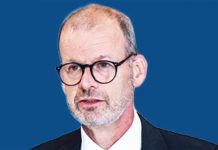 এক দশকে বাংলাদেশের অর্ধেক তরুণ চাকরি পাননি : বিশ্ব ব্যাংকের ভাইস প্রেসিডেন্ট