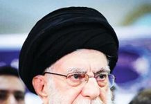 খামেনি বেঁচে আছেন : ইরানের পররাষ্ট্রমন্ত্রী