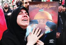 কোথাও শোক, কোথাও আনন্দ