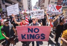 ট্রাম্পের বিরুদ্ধে নো কিংস বিক্ষোভের প্রস্তুতি, ৫০ অঙ্গরাজ্যে হাজারো সমাবেশ