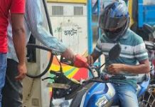 বৈধ কাগজপত্র ও ড্রাইভিং লাইসেন্স ছাড়া যানবাহনে তেল বিক্রি করা যাবে না