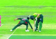 রান আউট করলেন মিরাজ রেগে মাঠ ছাড়লেন সালমান