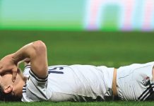 বিশ্বকাপে ফেরা হলো না ইতালির