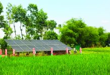 ডিজেল-বিদ্যুতের দুশ্চিন্তা মেটাল সোলার প্যানেল