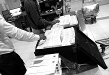 শাহ আমানত বিমানবন্দরে ৩১৫ কার্টন সিগারেট জব্দ