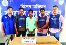 কক্সবাজারে মায়ের প্রেমিককে হত্যা, যুবক গ্রেপ্তার