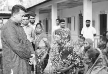 চা-শ্রমিকরা দেশের সম্পদ, তাদের জীবনমান উন্নয়ন জরুরি